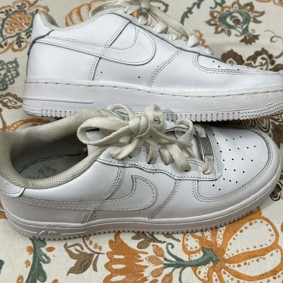 Nike Air Force 1 boys youth size - Picture 6 of 7